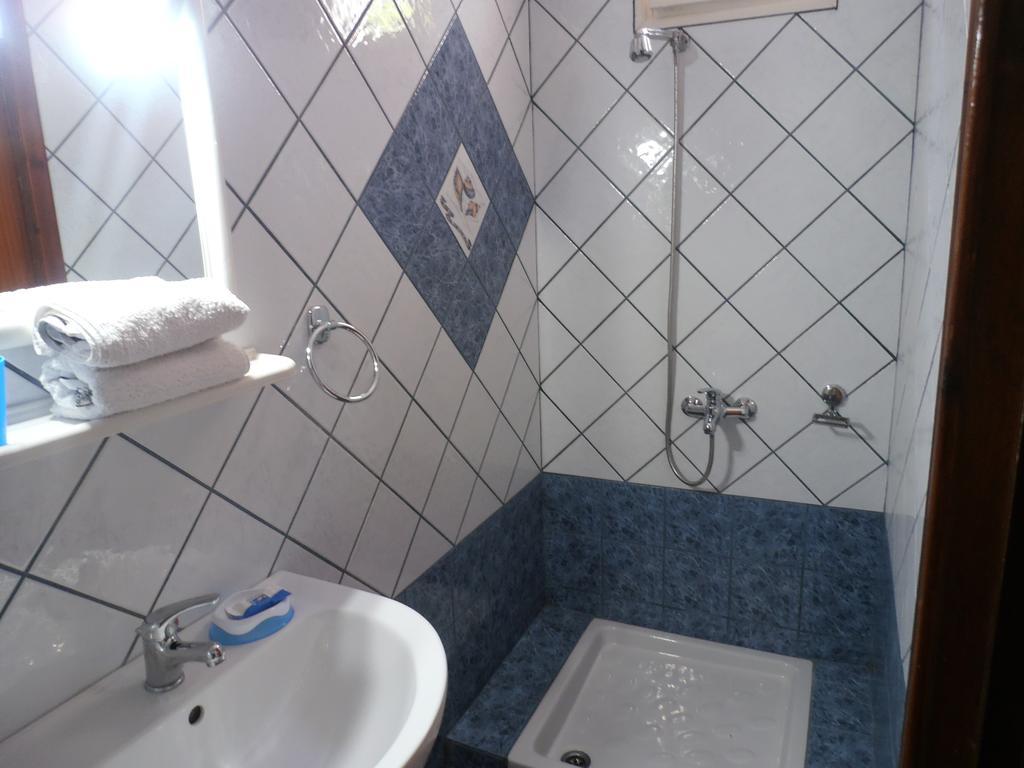 Prínos Rooms Ntontas חדר תמונה